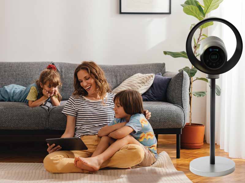 AirGuard 360 in a room with a Family Reading a book